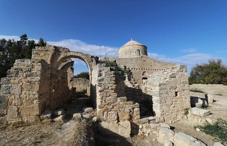История и легенда монастыря Святого Креста в кипрской деревушке Аногира : фото 18