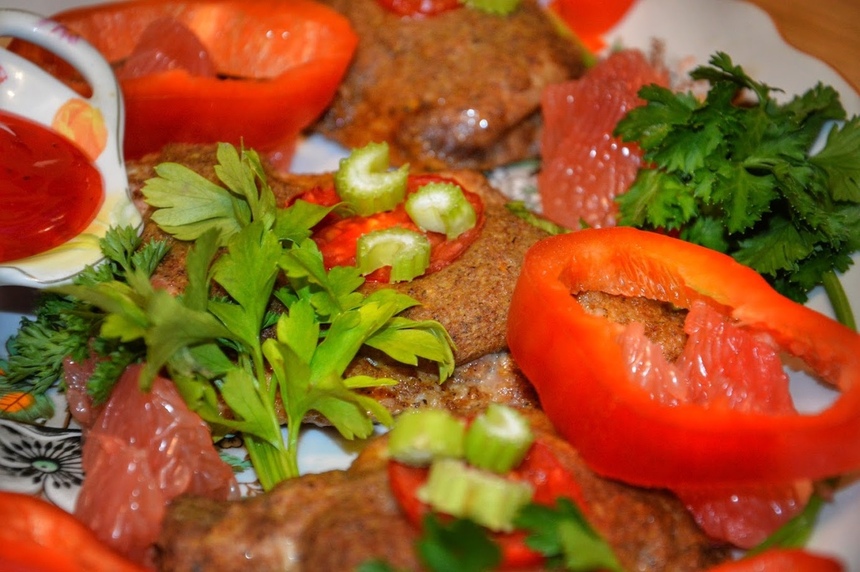 Полезная кухня Кипра. Нежная запеченная куриная грудка в маринаде из сочной кипрской хурмы: фото 23