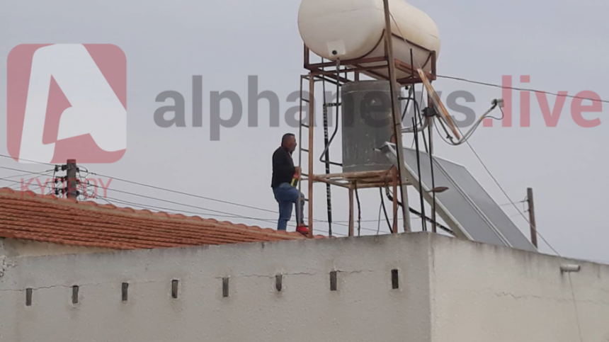 Житель Ларнаки грозился поджечь себя на крыше дома (Фото и видео): фото 3