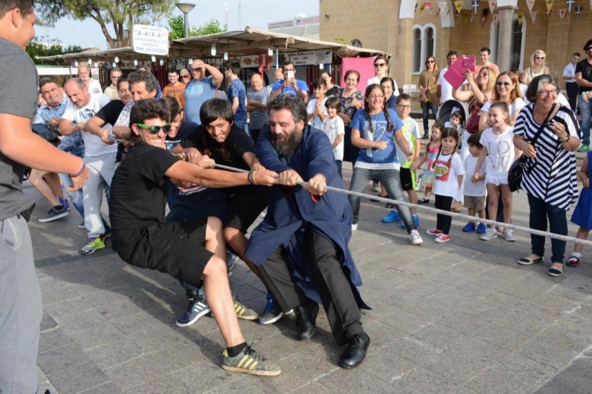 Пасхальные игры и забавы на Кипре: фото 3