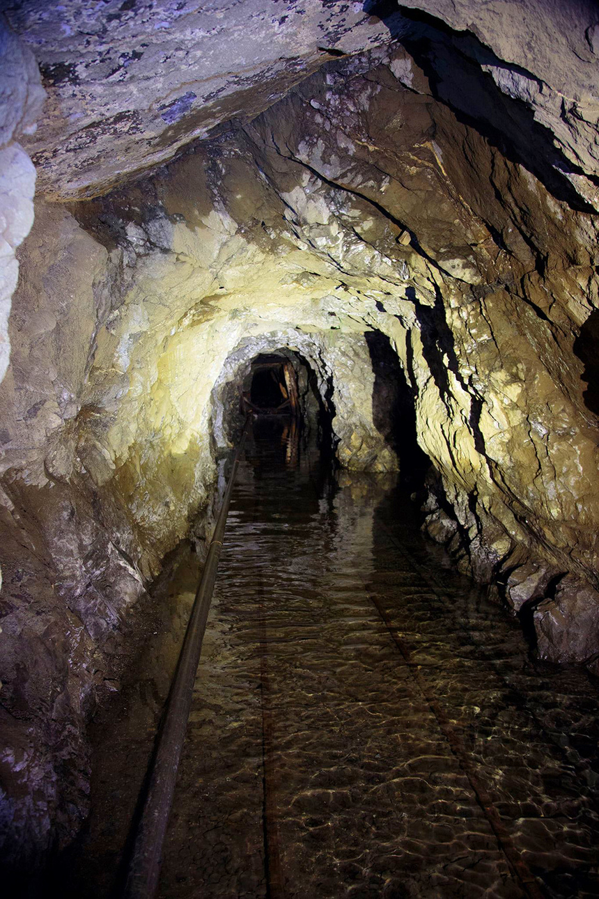 Хромовый рудник. Уникальные фотографии опасного места на Кипре: фото 2