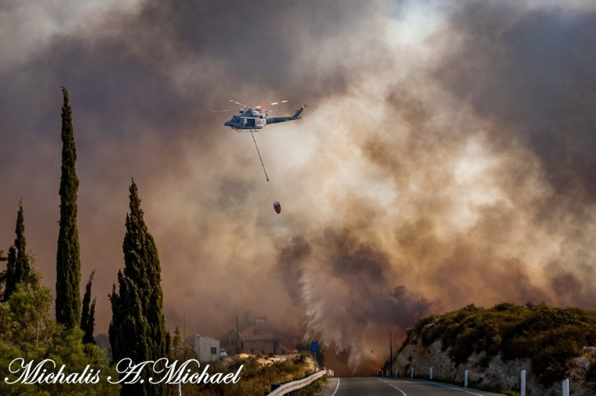 Найти красоту в разрушении — уникальные фотографии кипрского пожара: фото 3