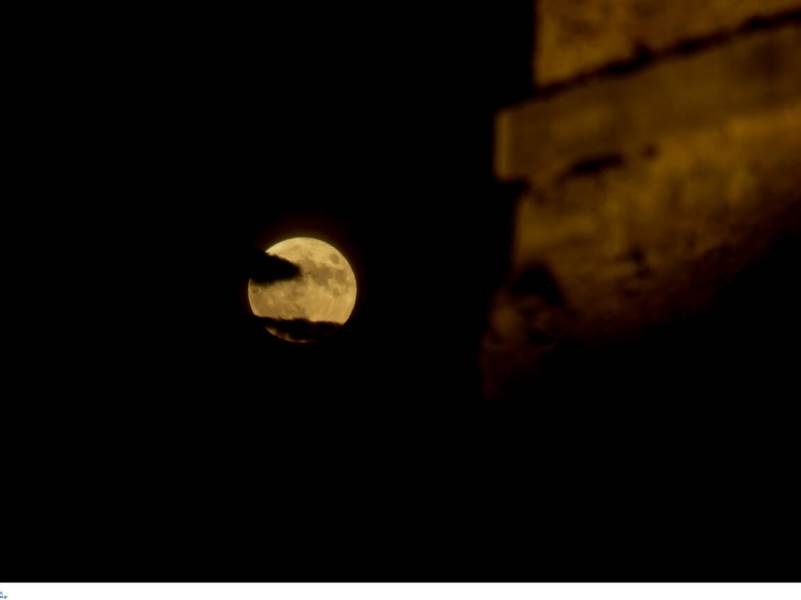 Над Кипром прошла "осетровая" луна : фото 5
