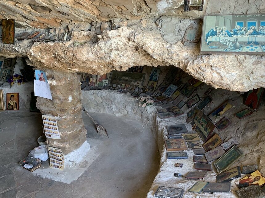 Пещерная часовня Богородицы Эвангелистрии в Ксилофагу: фото 8