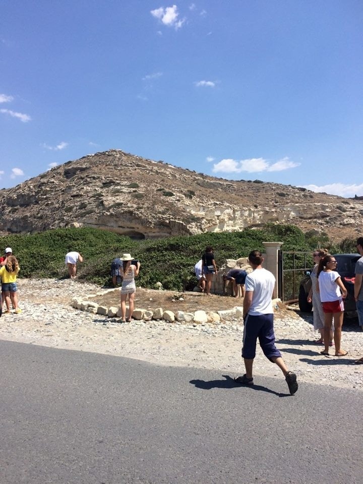 Кто нашел бутылку, спрятанную съемочной группой "Орел и Решка" на Кипре?: фото 2