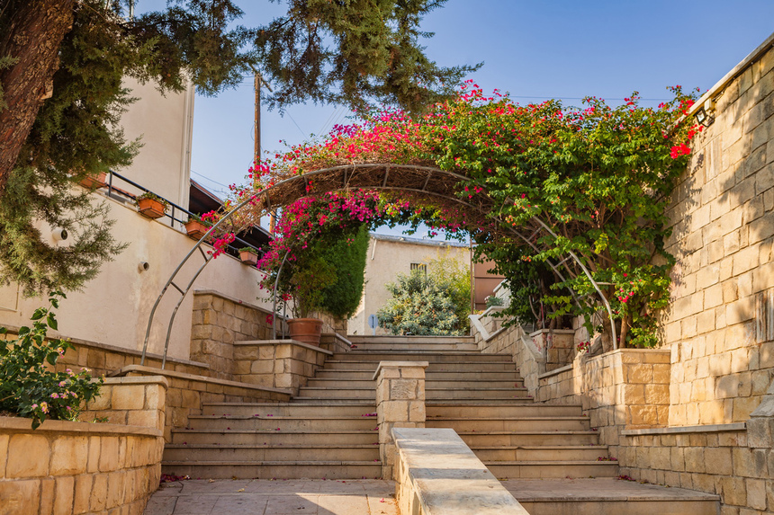 Като Вриси - легендарное место на Кипре, где находились Священные сады богини Афродиты: фото 29