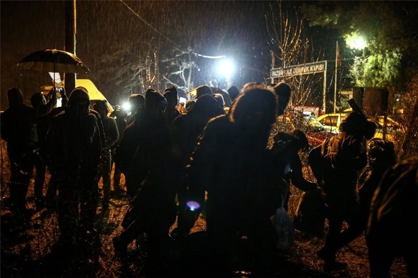 Ночная битва на границе с Грецией: фото 7