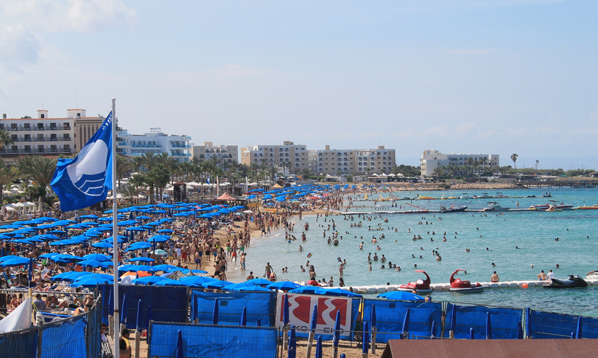 Бесплатный Wi-Fi и инвалидные коляски-амфибии. Как изменятся кипрские пляжи в 2020?: фото 3