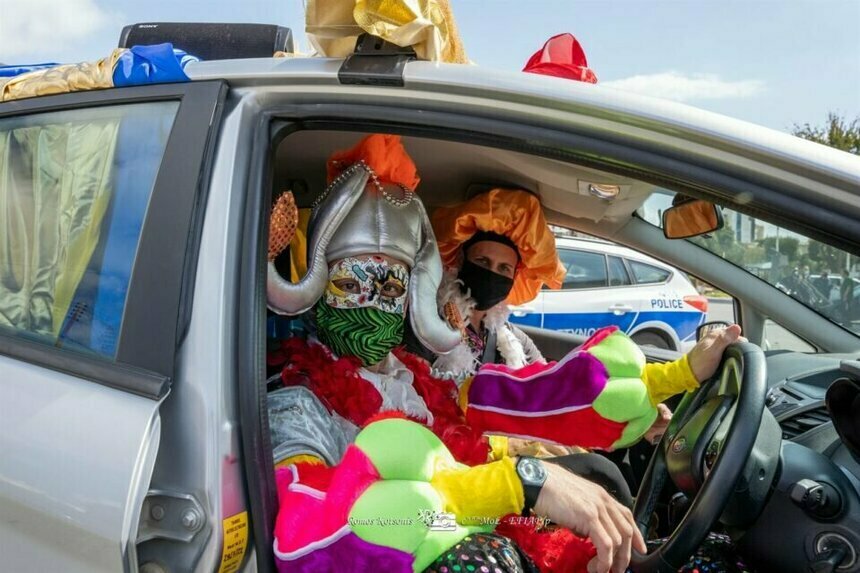 В Лимасоле вместо традиционного шествия состоялся карнавал на автомобилях: фото 2