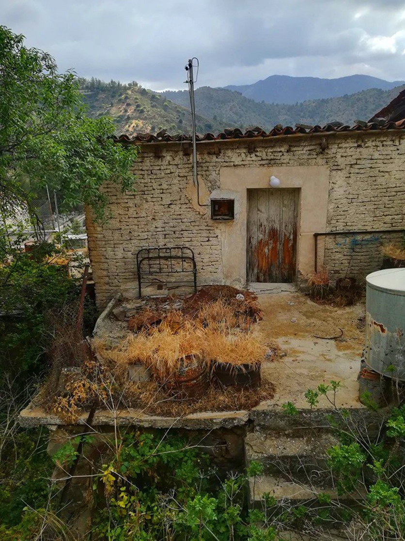 «Застывшее время»: заброшенные места на Кипре (Фото и Видео): фото 10