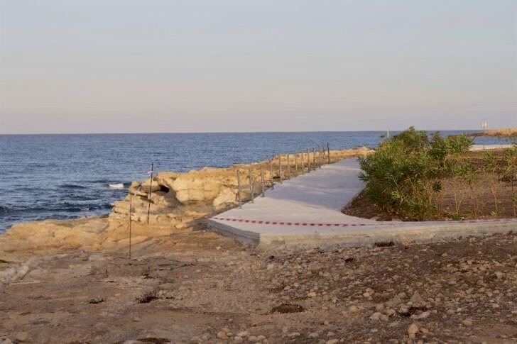 Над морскими пещерами Кипра снова нависла незаконная стройка: фото 2