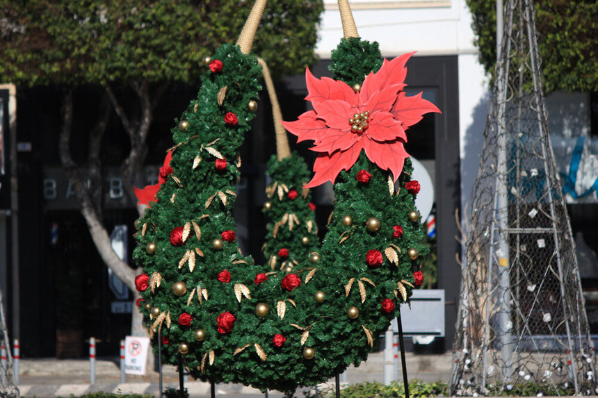 Кипр нарядный: рождественские елки никто не отменял: фото 36
