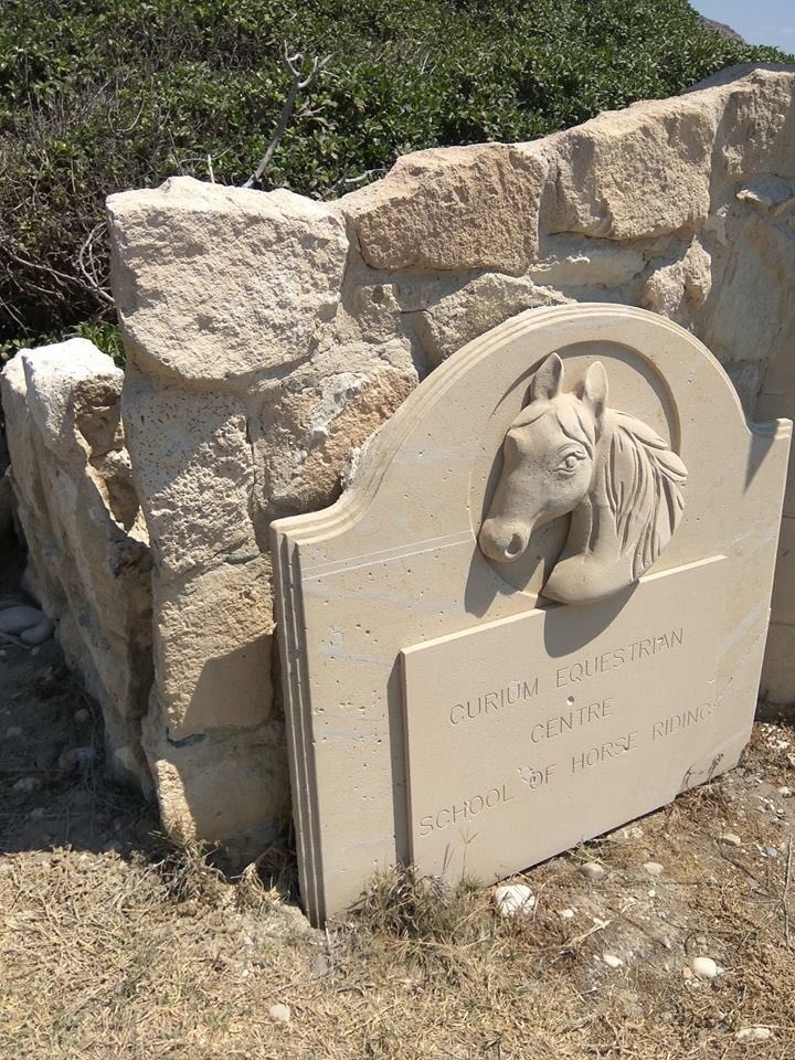 Кто нашел бутылку, спрятанную съемочной группой "Орел и Решка" на Кипре?: фото 5