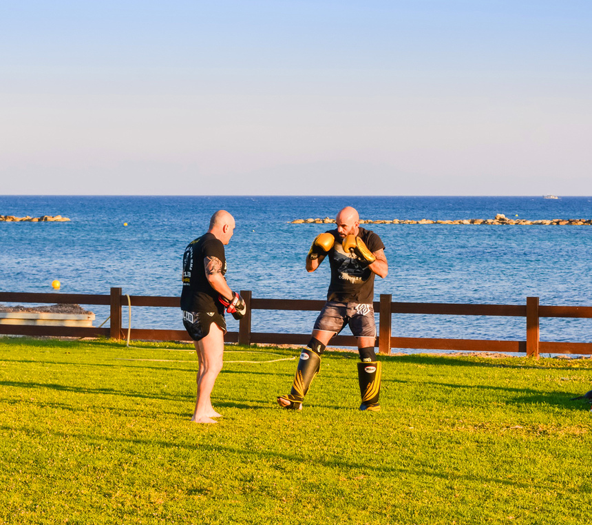 Спорт против коронавируса: жители Кипра проводят тренировки на открытом воздухе!: фото 21