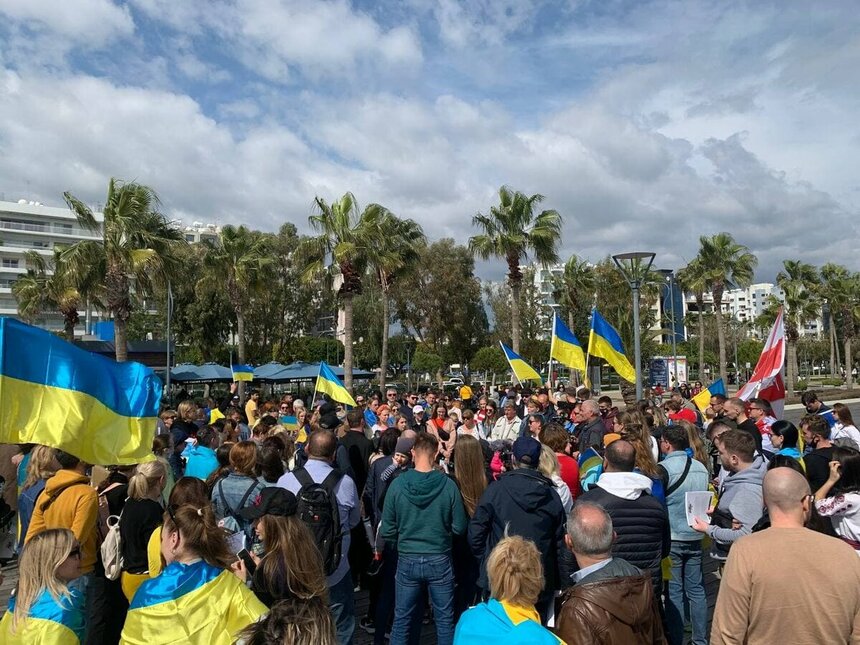 В Лимассоле прошло сразу три митинга против войны в Украине: фото 3