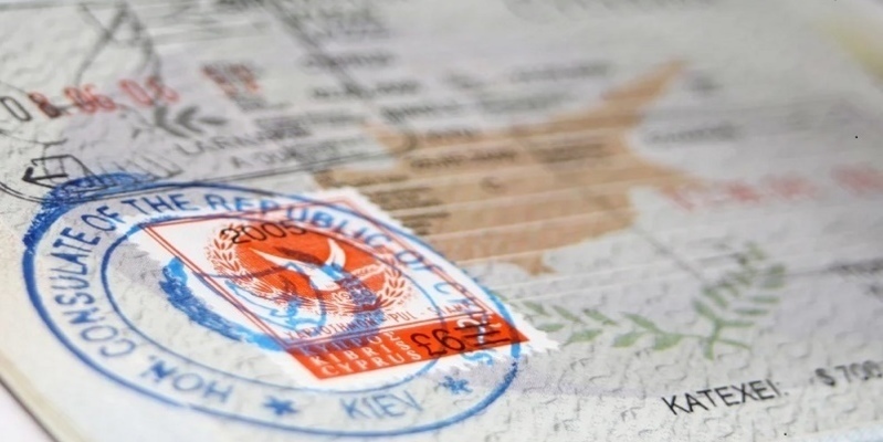 Кипр заберет золотые паспорта еще у трех иностранцев: фото 2
