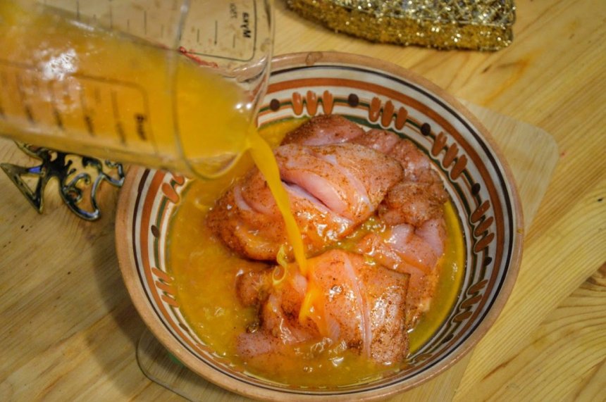 Новогодний рецепт филе индейки в мандариново-медовом маринаде: фото 17