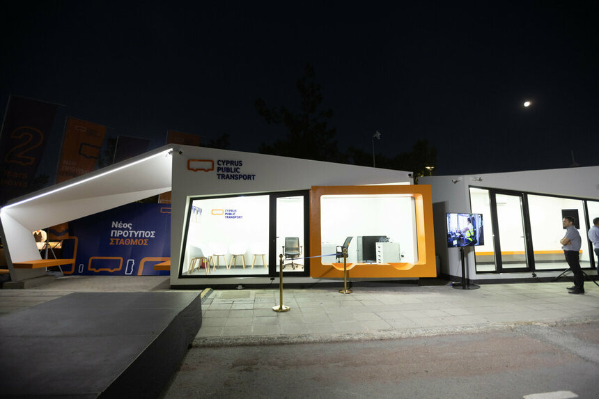 На Кипре появилась первая автобусная остановка с кондиционером: фото 5
