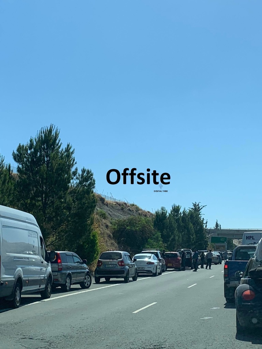 На трассе Пафос – Лимассол перекрыто движение из-за аварии: фото 3