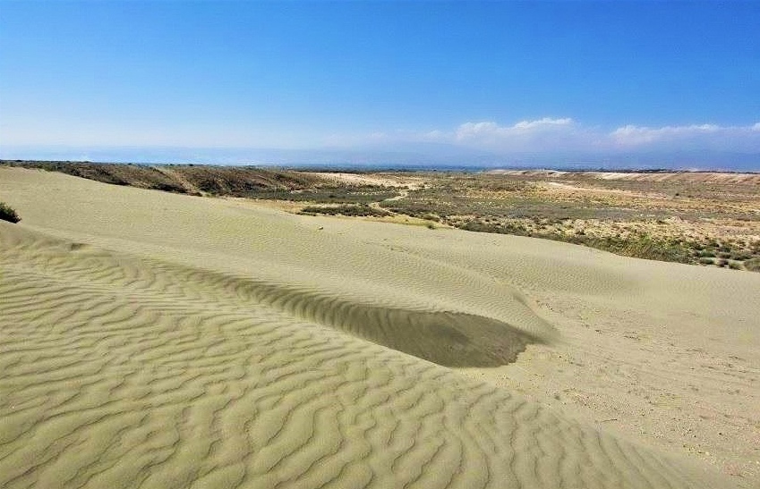 Уникальный пустынный пейзаж на Кипре: фото 9