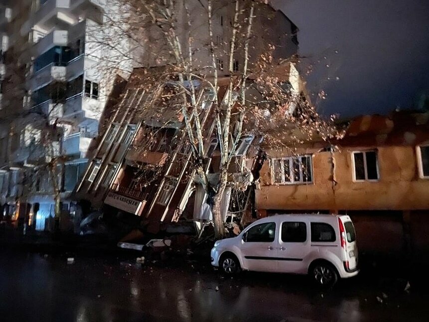 В Турции произошло сильное землетрясение, которое ощущалось даже на Кипре: фото 6