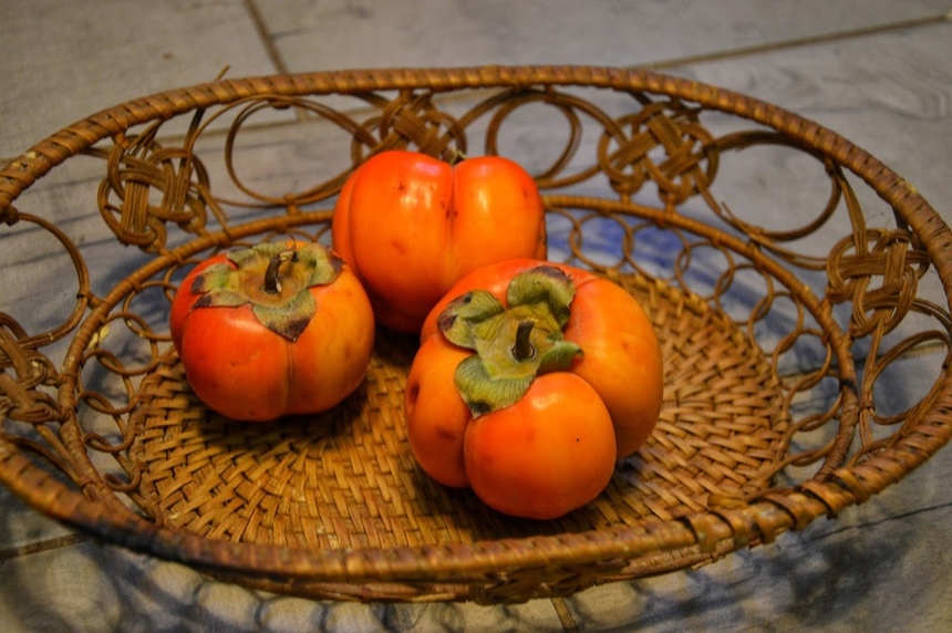 Полезная кухня Кипра. Нежная запеченная куриная грудка в маринаде из сочной кипрской хурмы: фото 4
