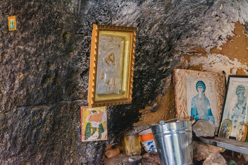 Секретная пещера покровителя всех влюбленных пар в Пафосе : фото 18