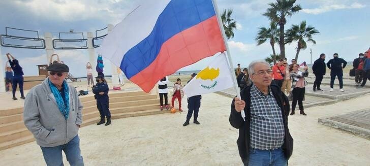 На Кипре прошел митинг в поддержку России: фото 4