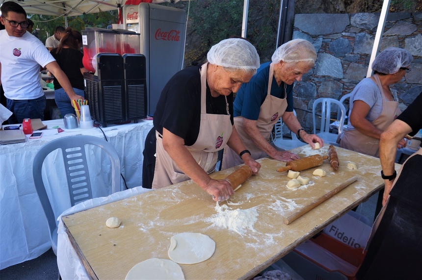На Кипре отгремел Яблочный фестиваль: фото 61