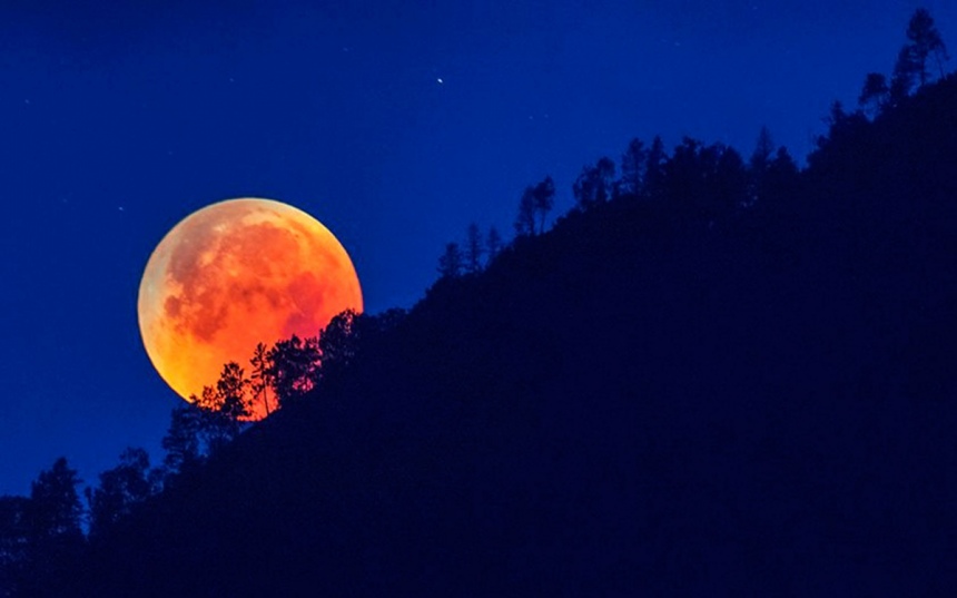 Жители Кипра увидят последнее лунное затмение года  : фото 3