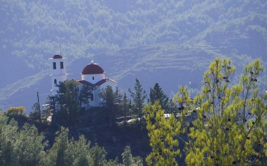 Храм пророка Илии на самой вершине горы в кипрской деревушке Агридия! (Фото): фото 14