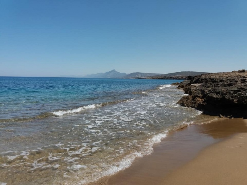 ​На краю земли: остров-скала и деревня маронитов на Кипре: фото 10