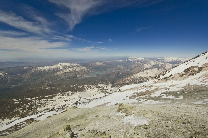 Группа путешественников с Кипра собирается покорить самый высокий вулкан Азии Демавенд: фото 5