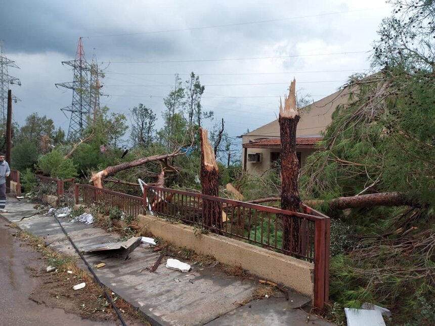 Мощный торнадо разгромил Северный Кипр!: фото 6