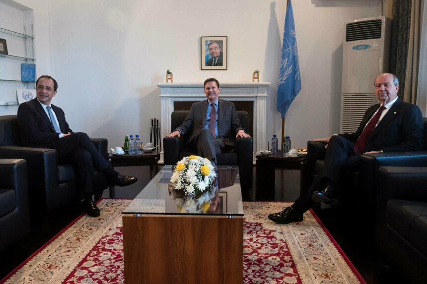 Новый президент Кипра Христодулидес провел встречу с лидером турко-киприотов Татаром: фото 3