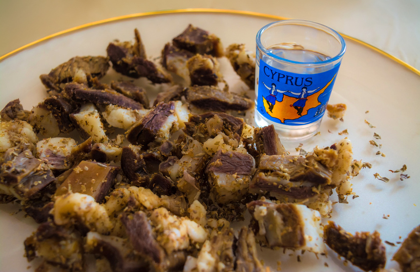 Цамарелла - самый вкусный мясной деликатес на Кипре: фото 2