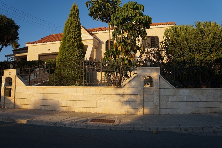 Почему иностранцы выбирают кипрскую Талу? : фото 26