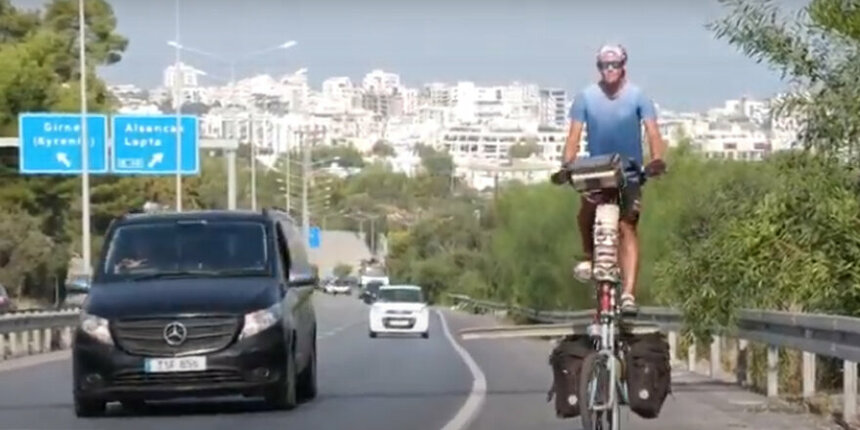 Итальянец, отправившийся в кругосветное путешествие на велосипеде, приехал на Северный Кипр: фото 2