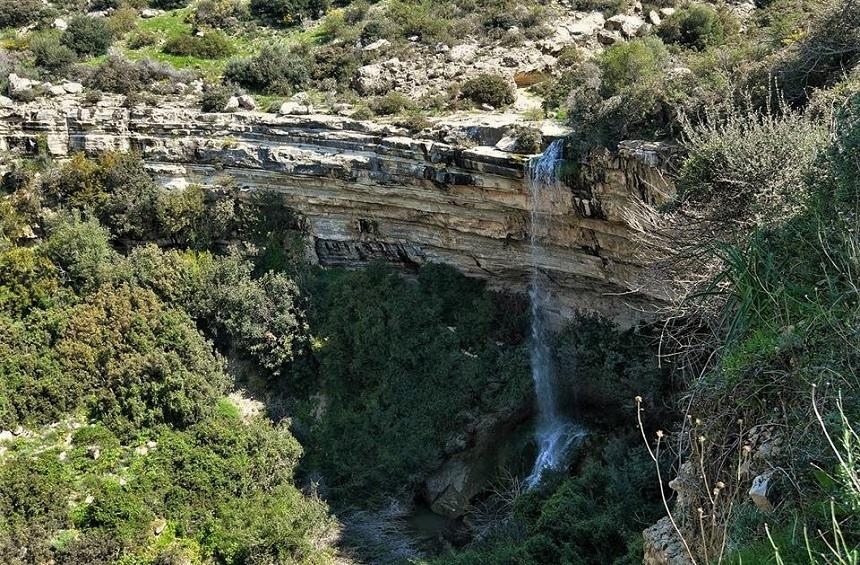 Водопад в Прастио Авдиму - одно из самых красивых природных явлений на Кипре: фото 4