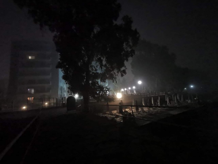 Лимассол этой ночью поглотил туман!: фото 3