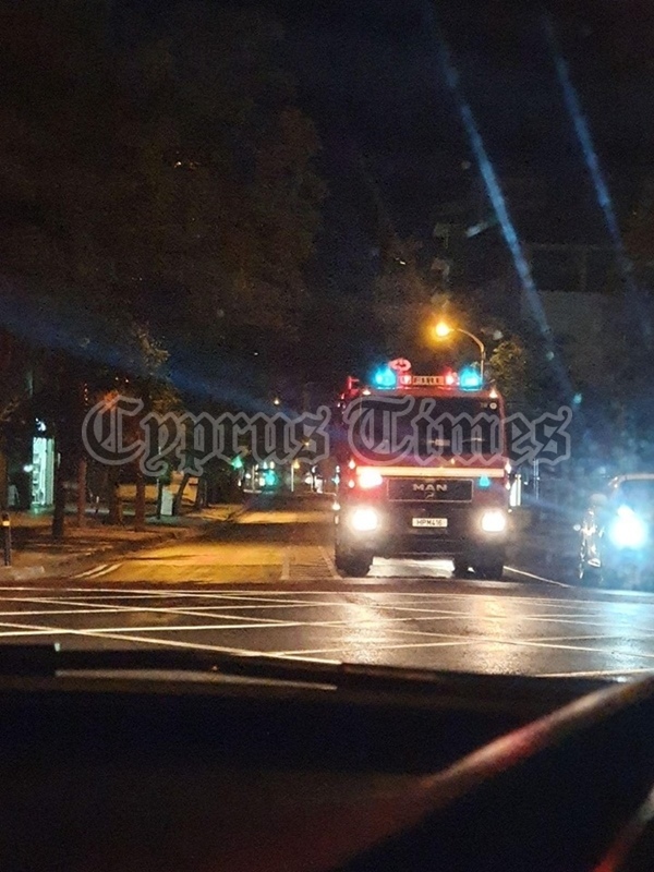 В Никосии злоумышленники устроили пожар на парковке: фото 3
