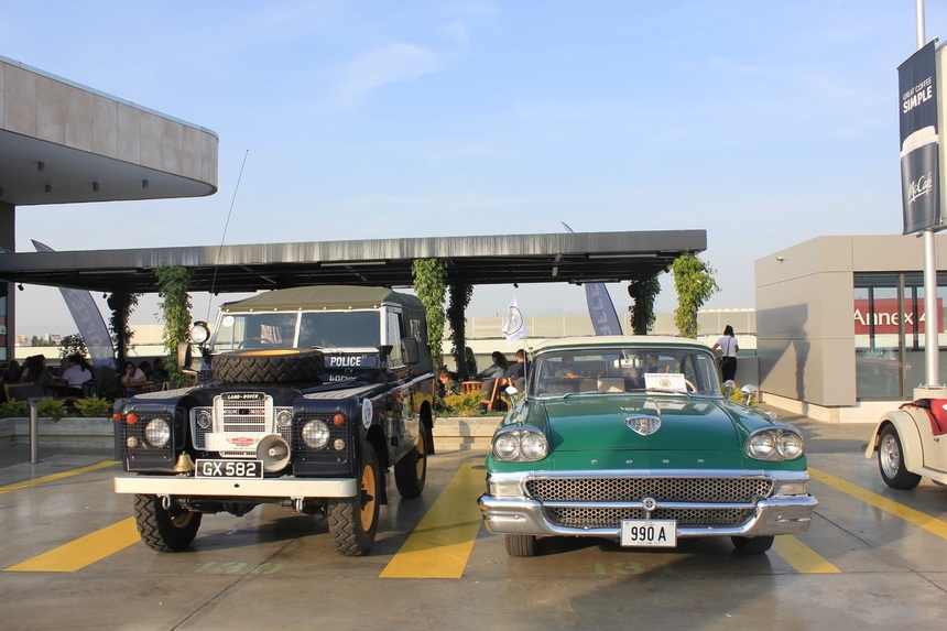 Элегантность и классика: на Кипре прошла выставка ретро-автомобилей: фото 21