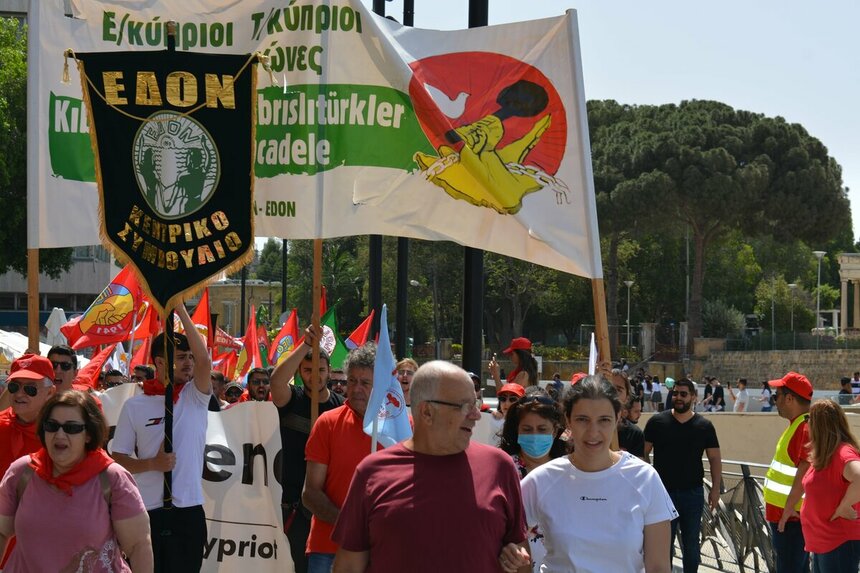 В честь 1 мая кипрские комсомольцы прошли маршем в Никосии, Лимассоле и Ларнаке: фото 3