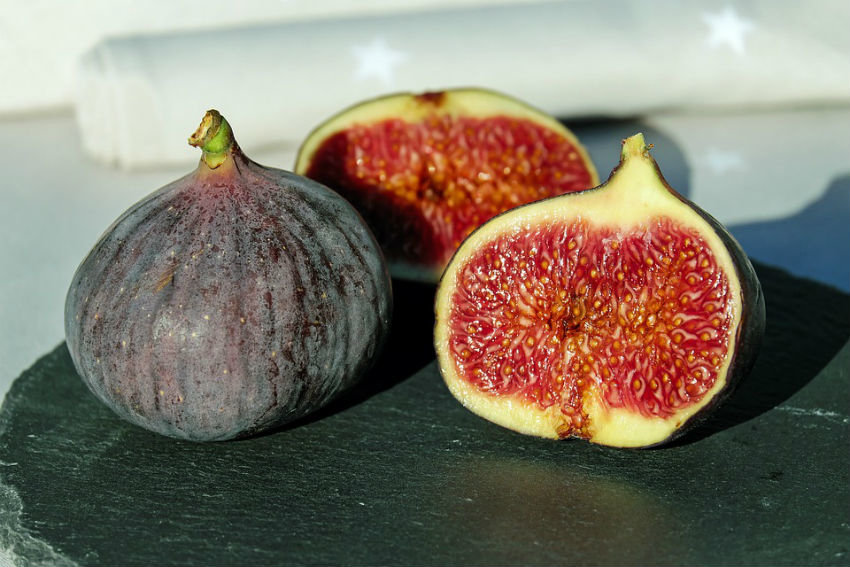 Какими сезонными фруктами можно полакомиться на Кипре осенью?: фото 7