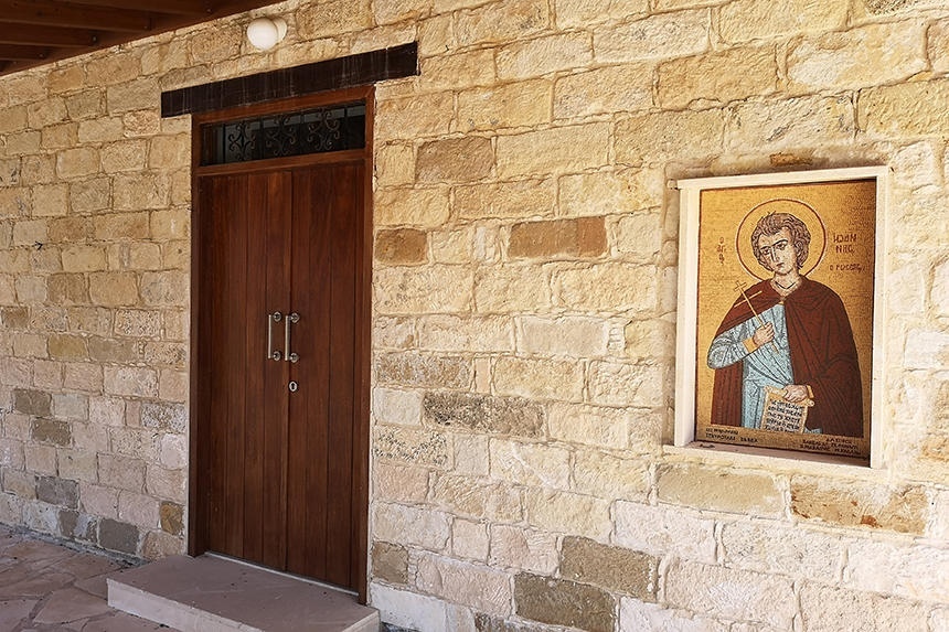 Часовня Святого Иоанна Русского в кипрской деревушке Вуни : фото 11