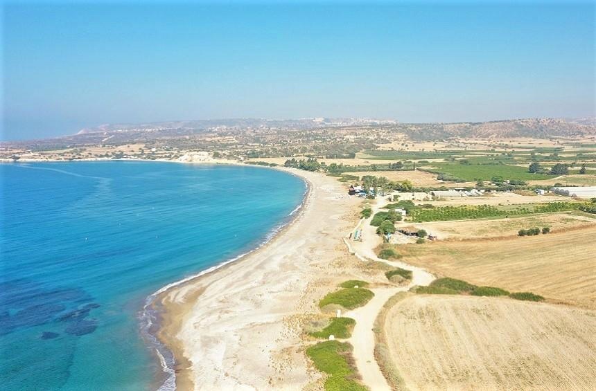 Пляж Авдиму - немноголюдный и уникальный пляж на морском побережье Кипра! : фото 3