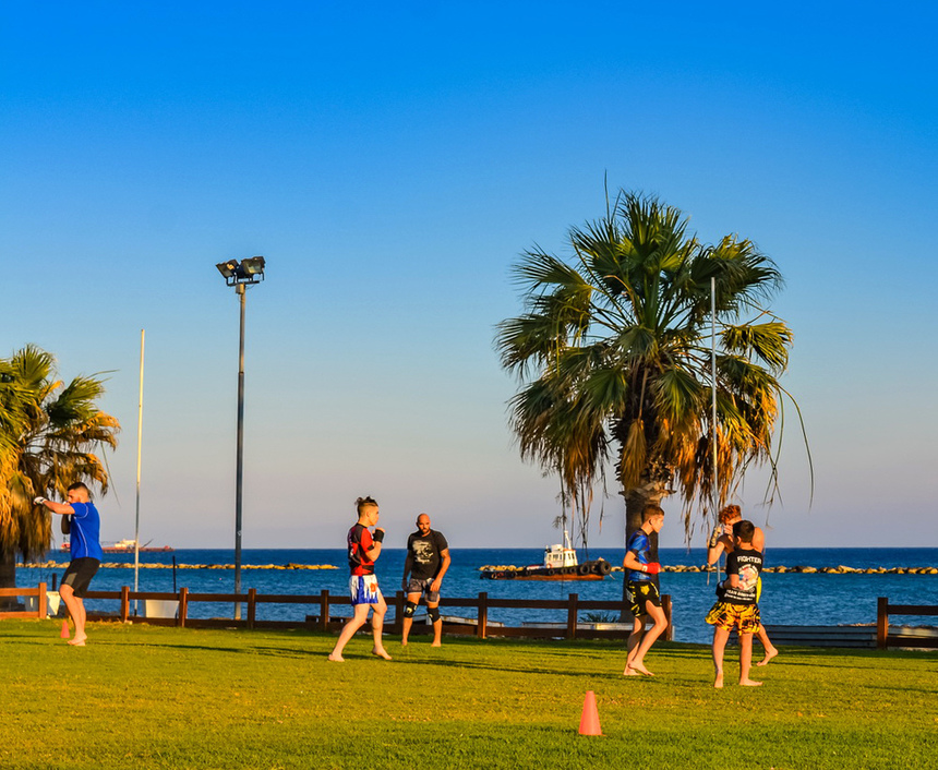 Спорт против коронавируса: жители Кипра проводят тренировки на открытом воздухе!: фото 33