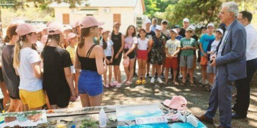 Дети из Украины получили возможность бесплатно посетить летние лагеря на Кипре: фото 2