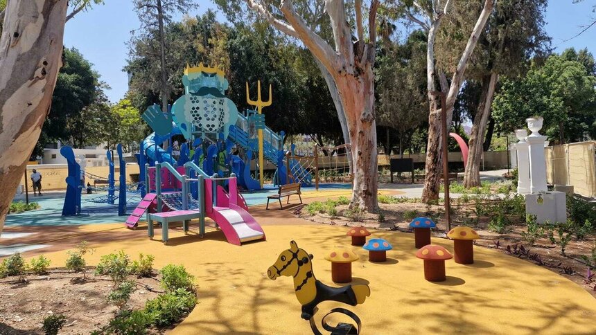 Дет﻿ская площадка в Муниципальном парке Лимассола: фото 2