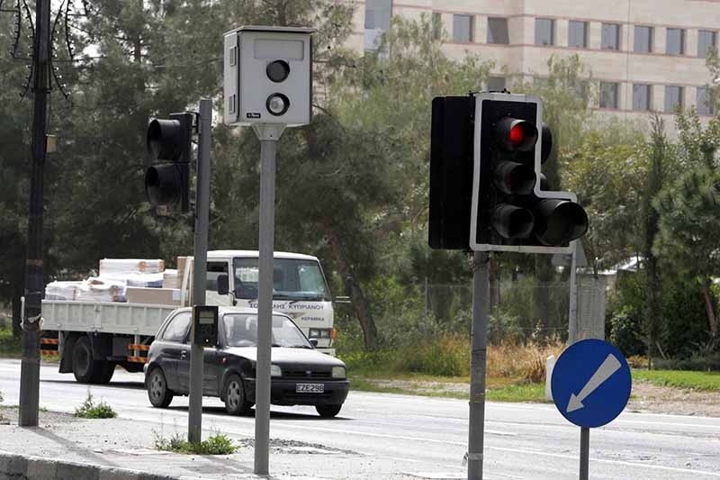 Конец халявы близок: на Кипре установят 110 камер слежения за злостными нарушителями ПДД: фото 2